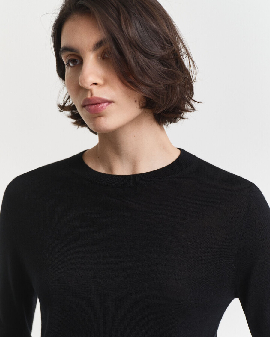 suéter de cuello redondo de lana merino extrafina - negro