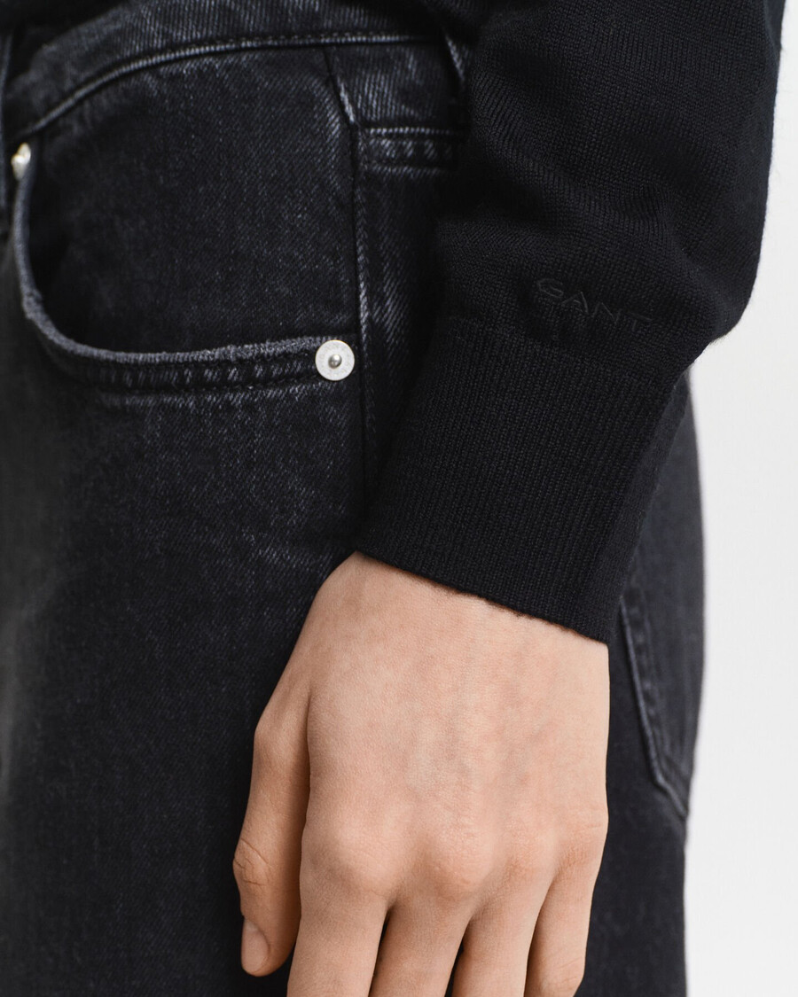 suéter de cuello redondo de lana merino extrafina - negro