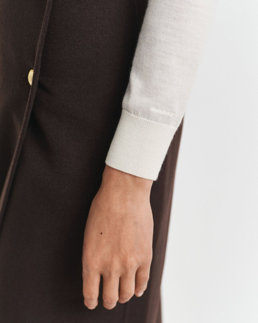 suéter de cuello alto de lana merino extrafina - crema