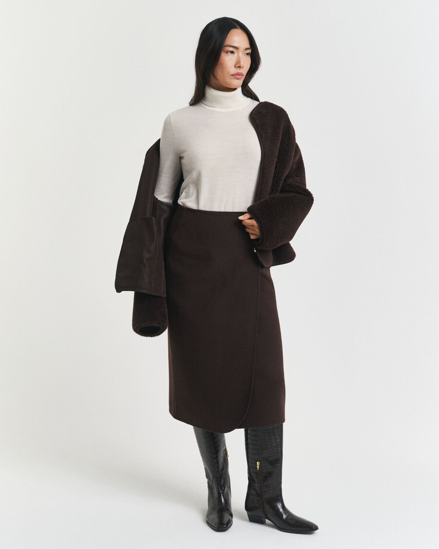 suéter de cuello alto de lana merino extrafina - crema