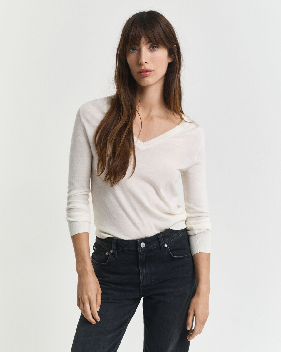 suéter de cuello en v de lana merino extrafina - crema